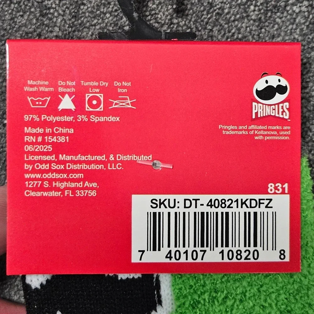 Pringles Cozy Crew Socks Kids Ages 7-10 Green‎ Chenille Chip Character
